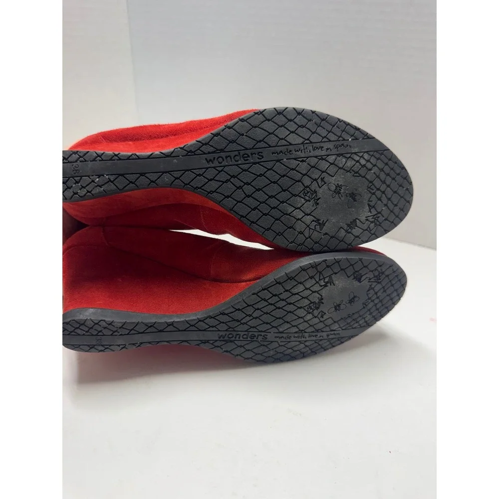 Wonders‎ Red Suede Wedge Pumps Leather Made in Spain EU 38 L-8061 7.5